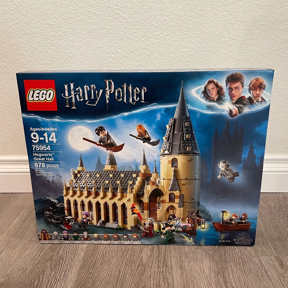 NEW LEGO 75954 Harry Potter Hogwarts Great Hall -Retired